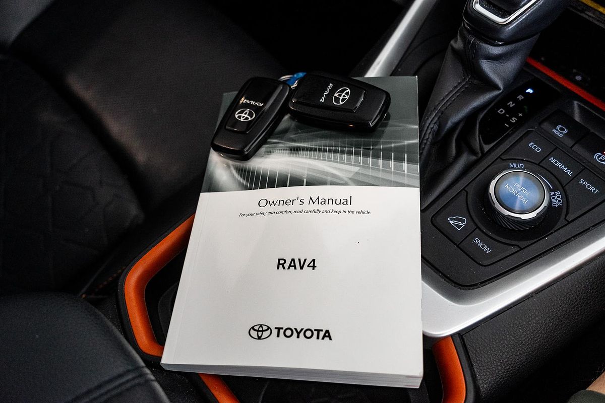 2019 Toyota RAV4 Edge AXAA54R