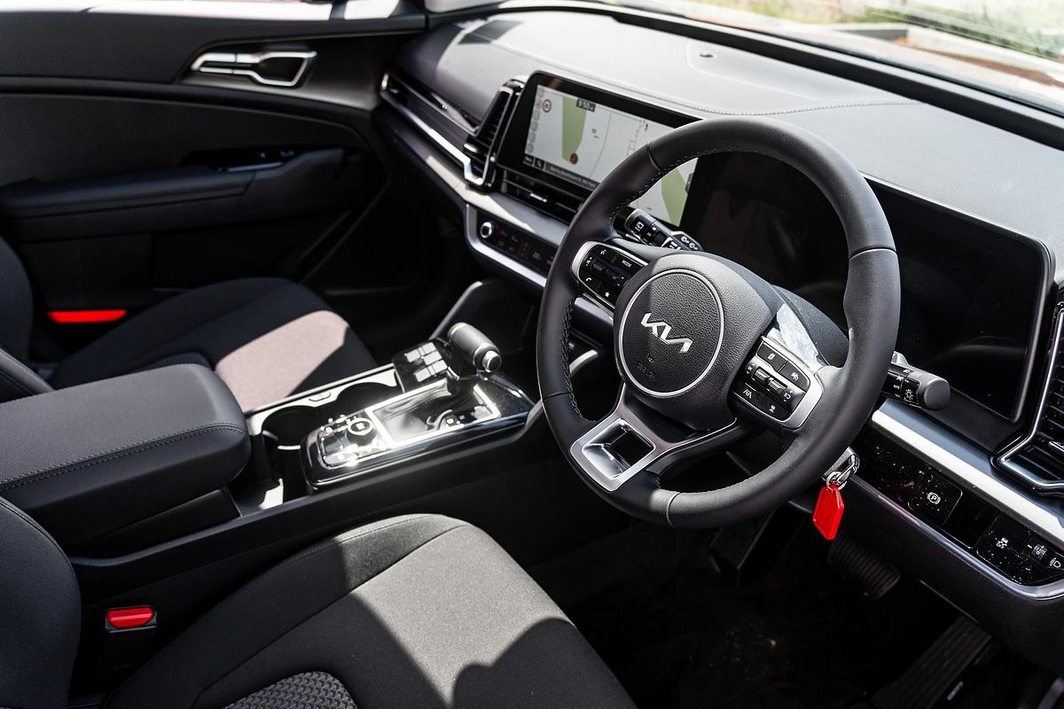 2024 Kia Sportage SX NQ5