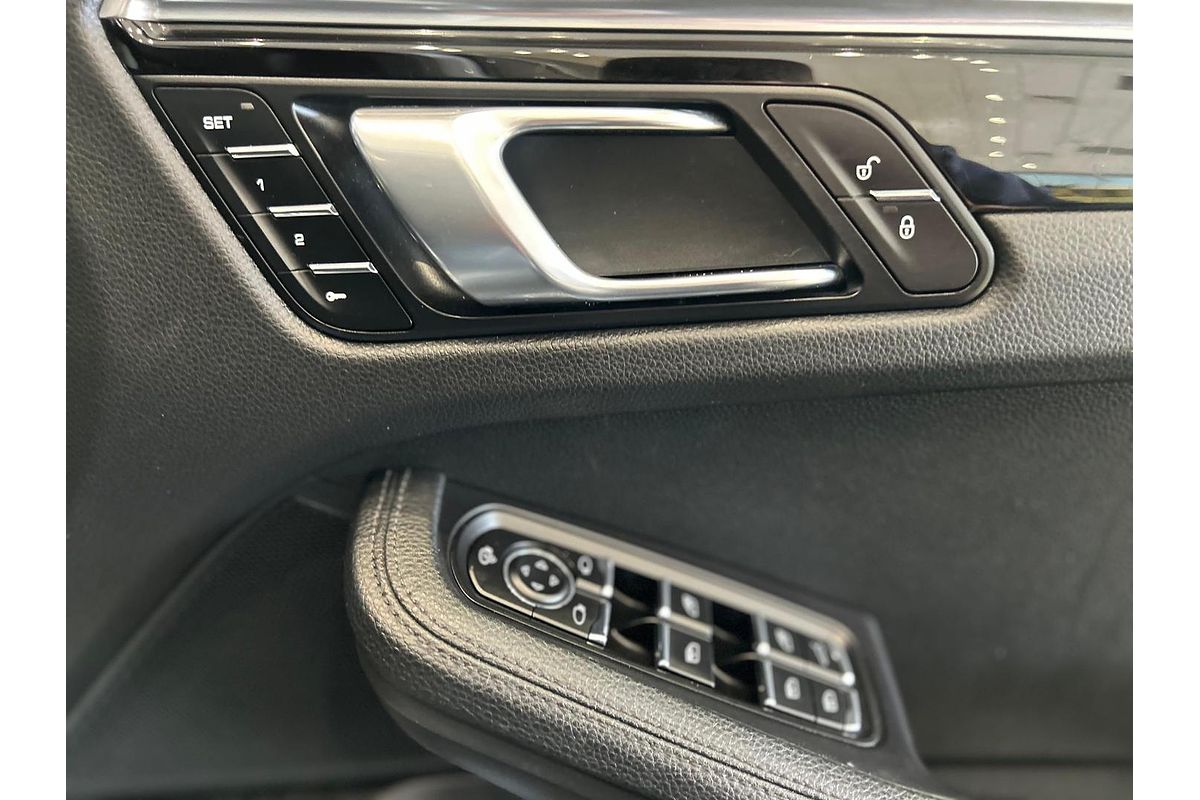2019 Porsche Macan S 95B