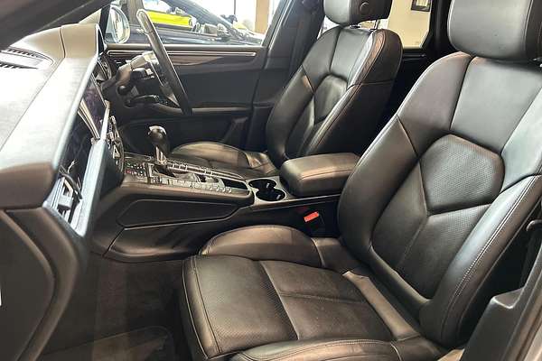 2019 Porsche Macan S 95B