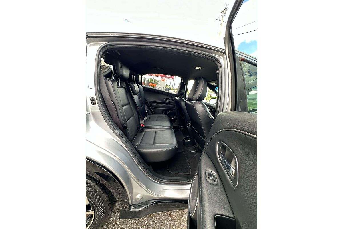 2019 Honda HR-V RS