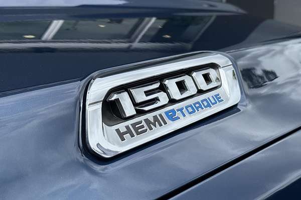 2024 RAM 1500 Laramie Sport RamBox DT 4X4 SWB