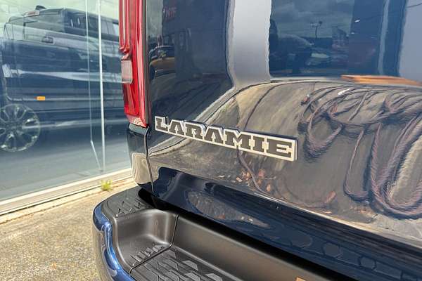 2024 RAM 1500 Laramie Sport RamBox DT 4X4 SWB
