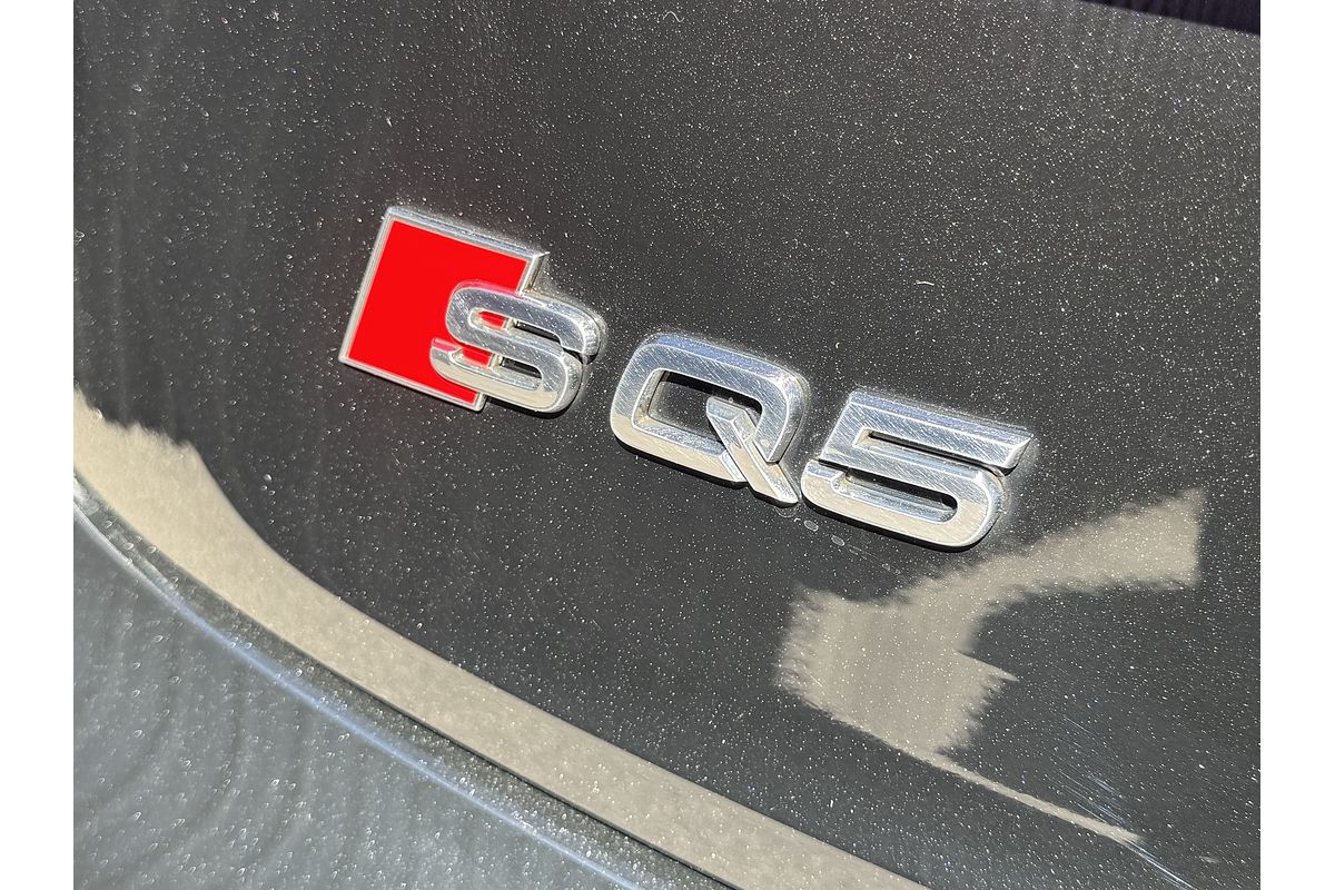 2019 Audi SQ5 FY