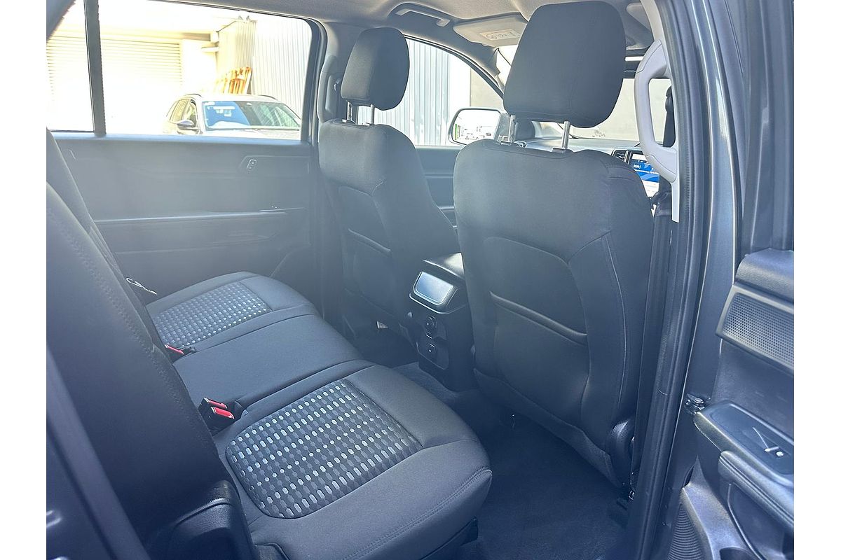 2024 Ford Everest Ambiente
