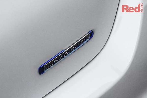 2025 Suzuki Swift Hybrid Plus UZ