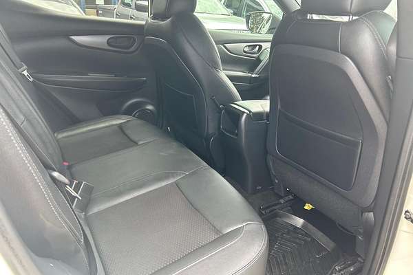 2019 Nissan QASHQAI N-SPORT J11 Series 3