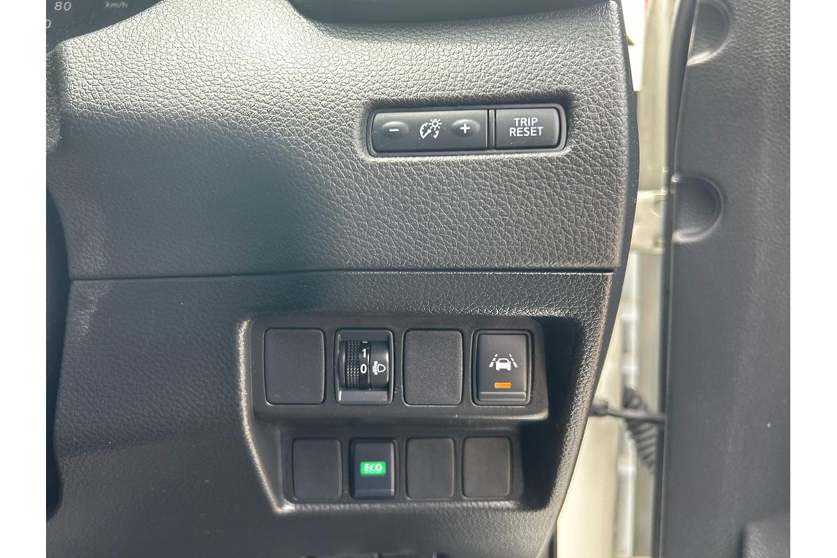 2019 Nissan QASHQAI N-SPORT J11 Series 3