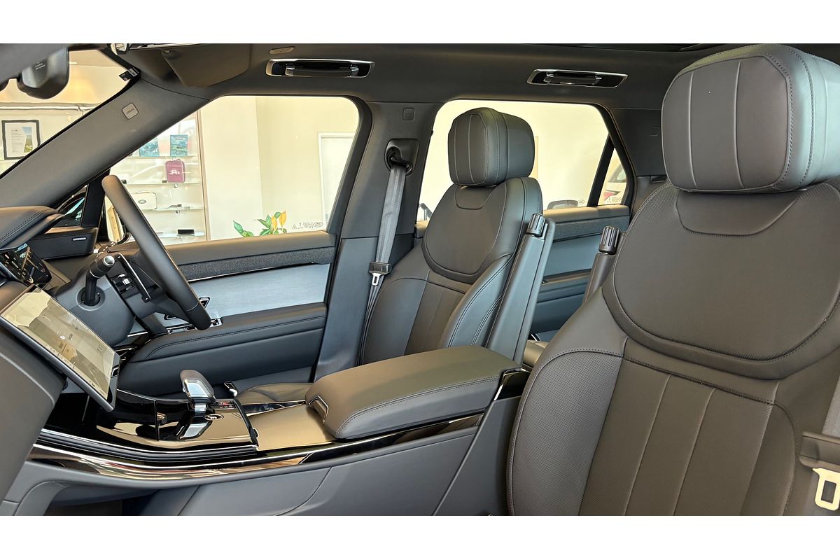 2024 Land Rover Range Rover Sport D300 Dynamic SE L461