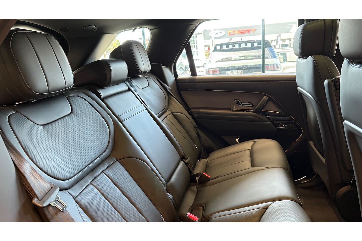 2024 Land Rover Range Rover Sport D300 Dynamic SE L461