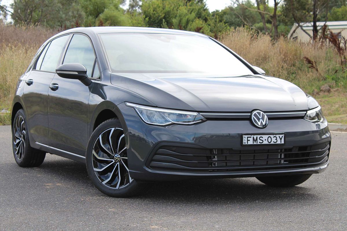 2024 Volkswagen Golf 110TSI Life 8