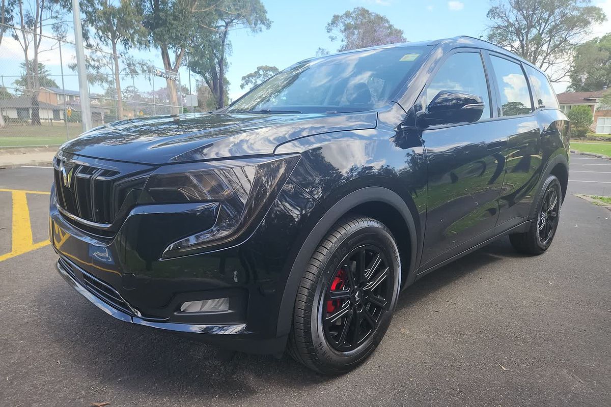 2024 Mahindra XUV700 AX7L Black Edition