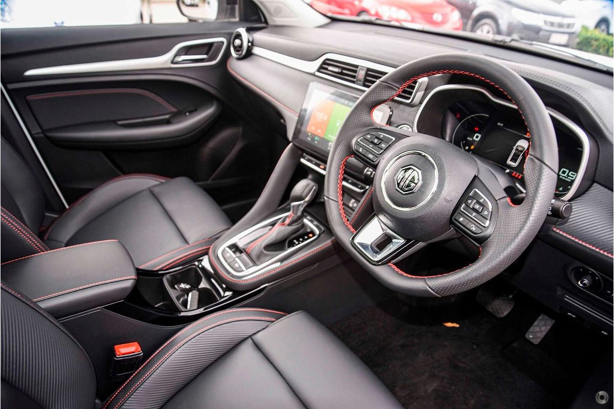 2024 MG ZST Essence 2WD