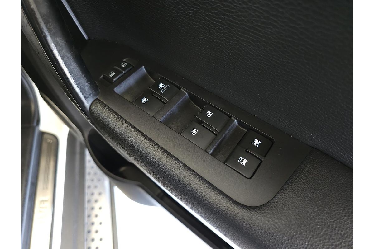 2012 Holden Captiva 7 LX CG Series II