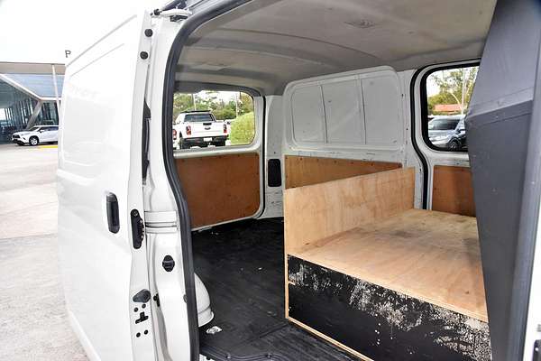 2019 Toyota Hiace GDH300R LWB