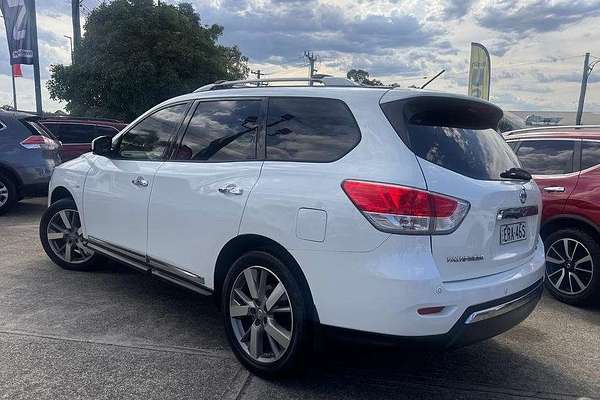 2015 Nissan Pathfinder Ti R52