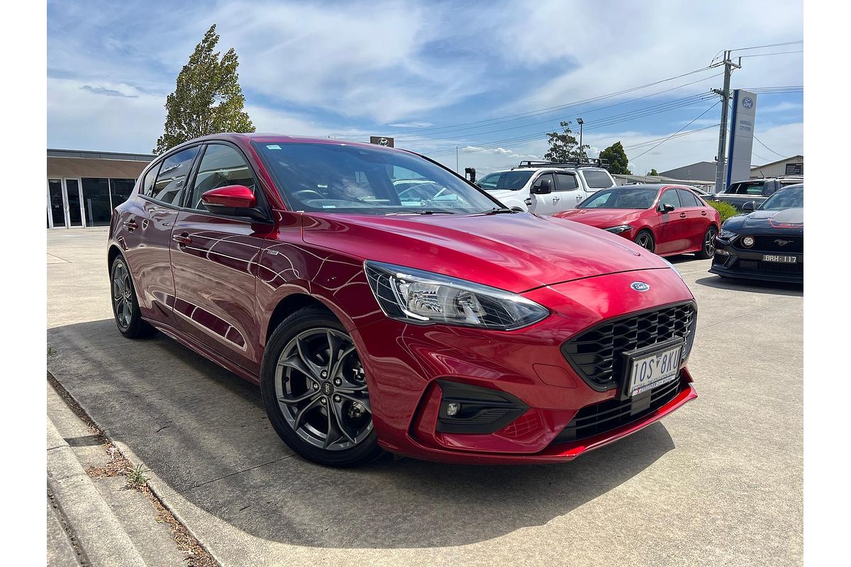 2018 Ford Focus ST-Line SA