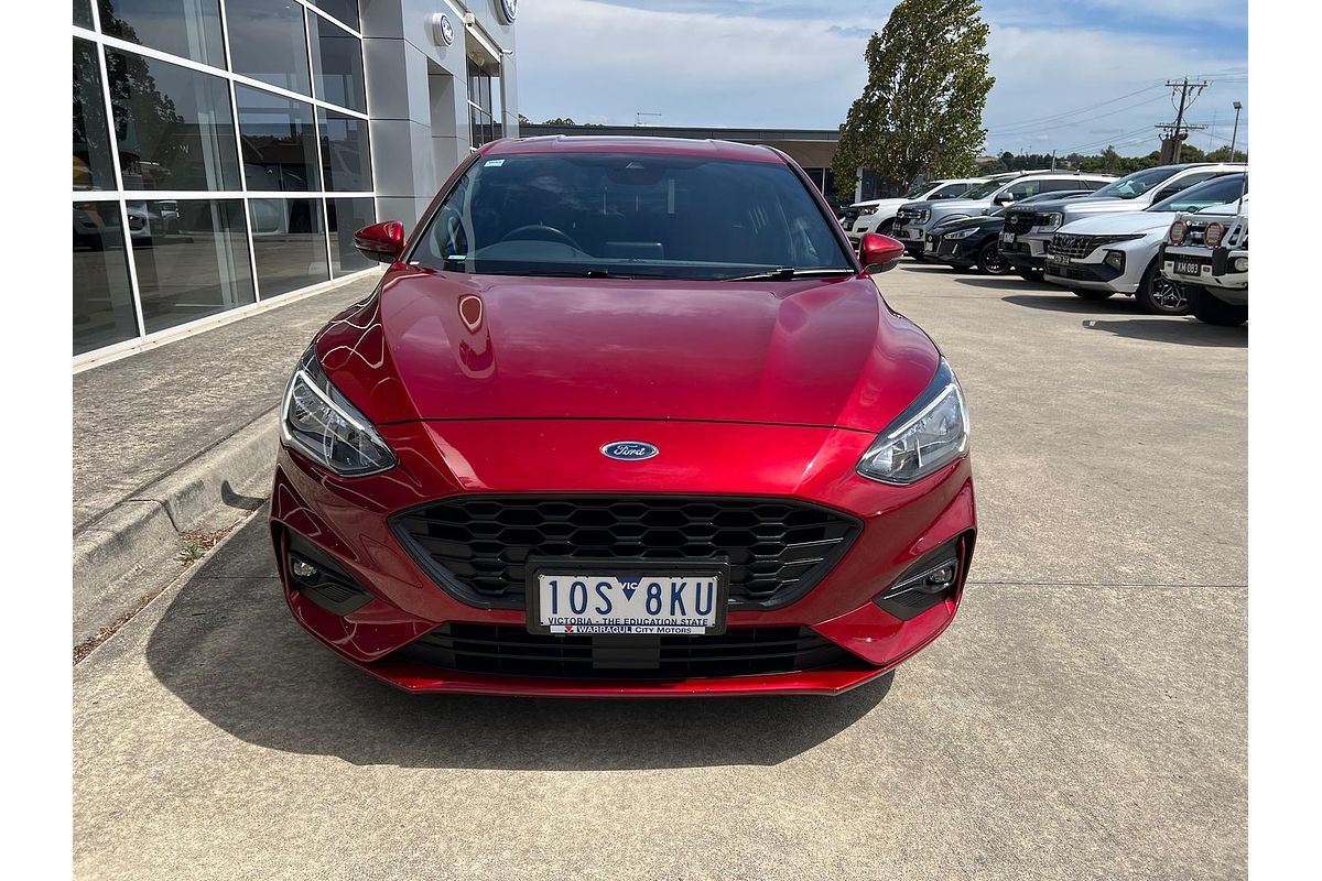 2018 Ford Focus ST-Line SA