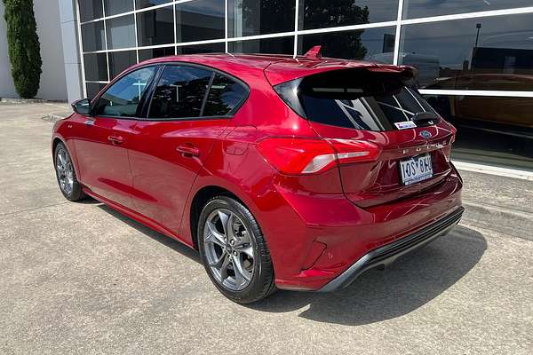 2018 Ford Focus ST-Line SA