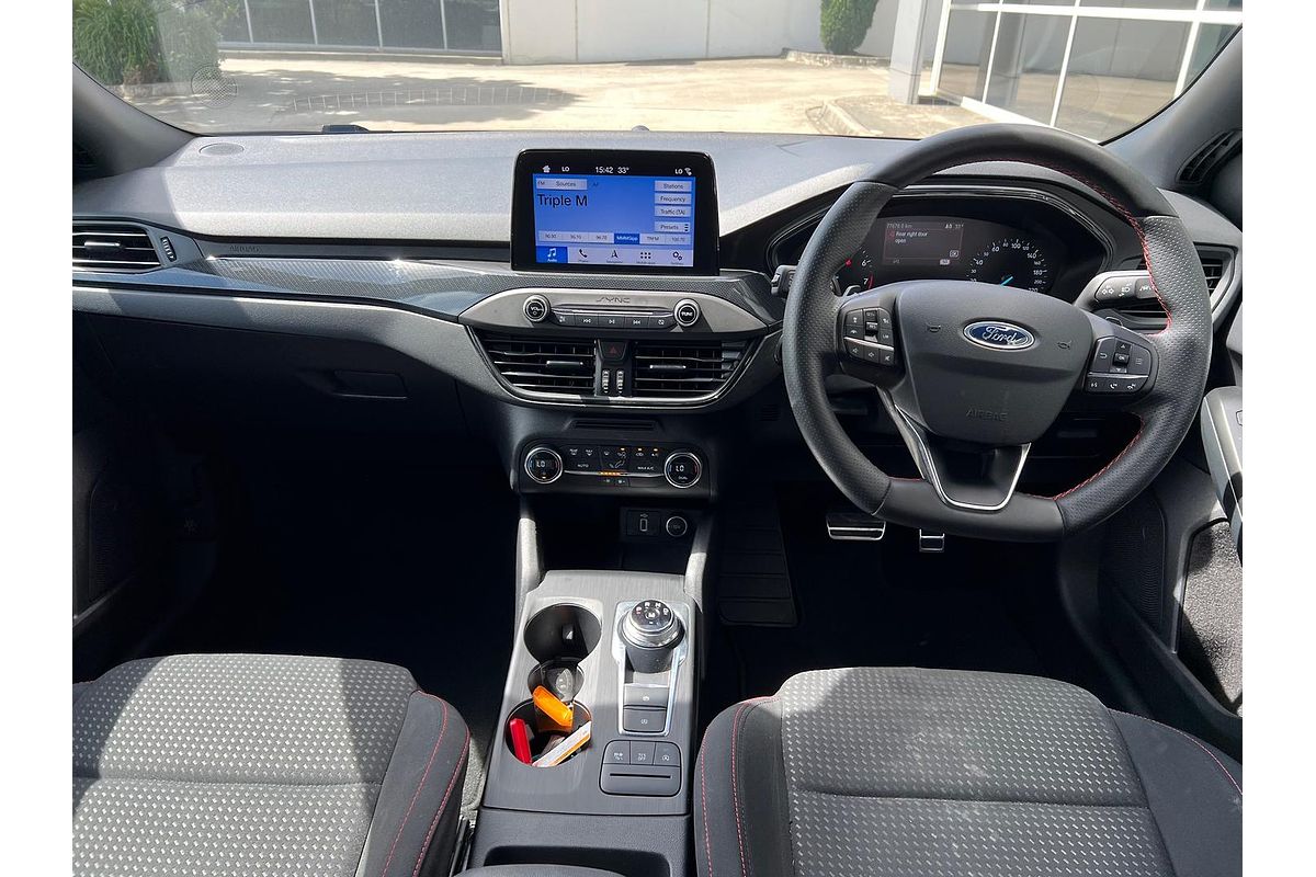 2018 Ford Focus ST-Line SA