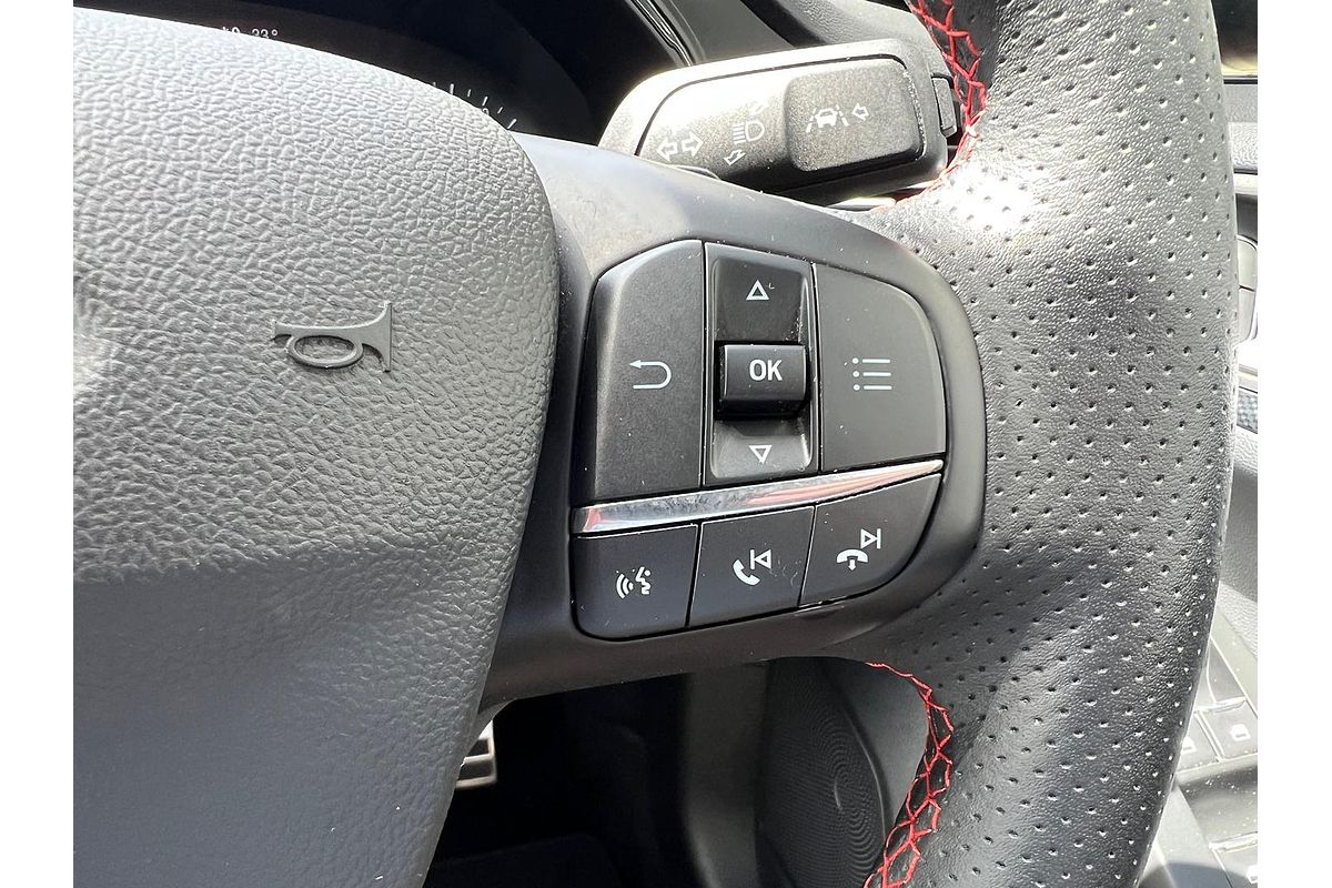 2018 Ford Focus ST-Line SA