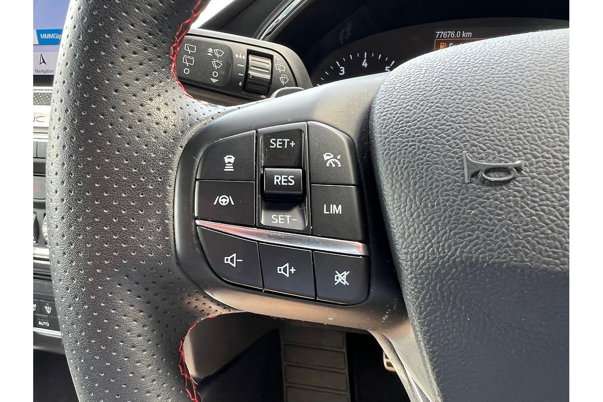 2018 Ford Focus ST-Line SA