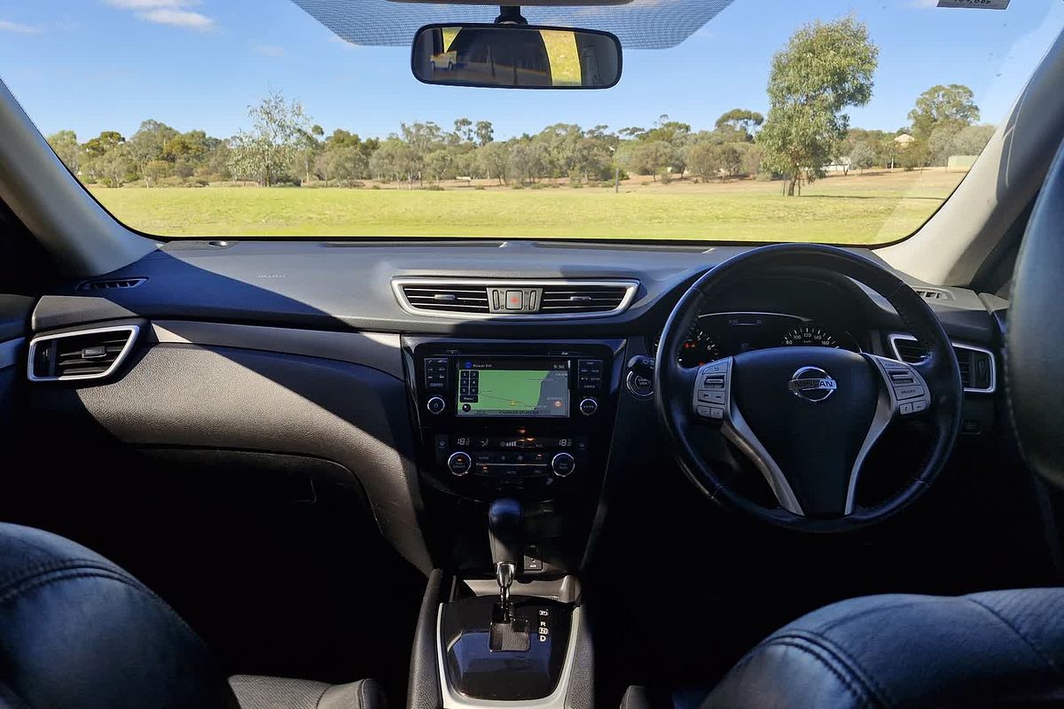 2015 Nissan X-TRAIL ST-L T32