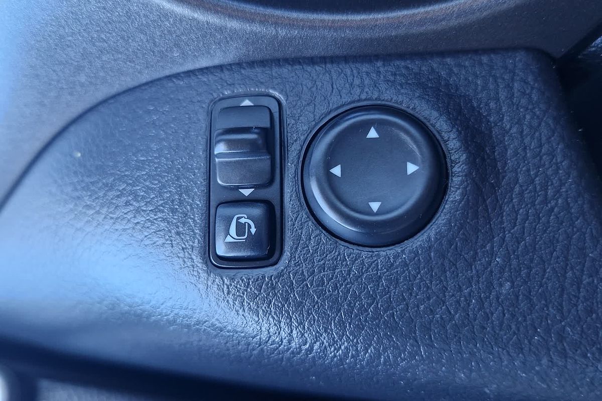 2015 Nissan X-TRAIL ST-L T32