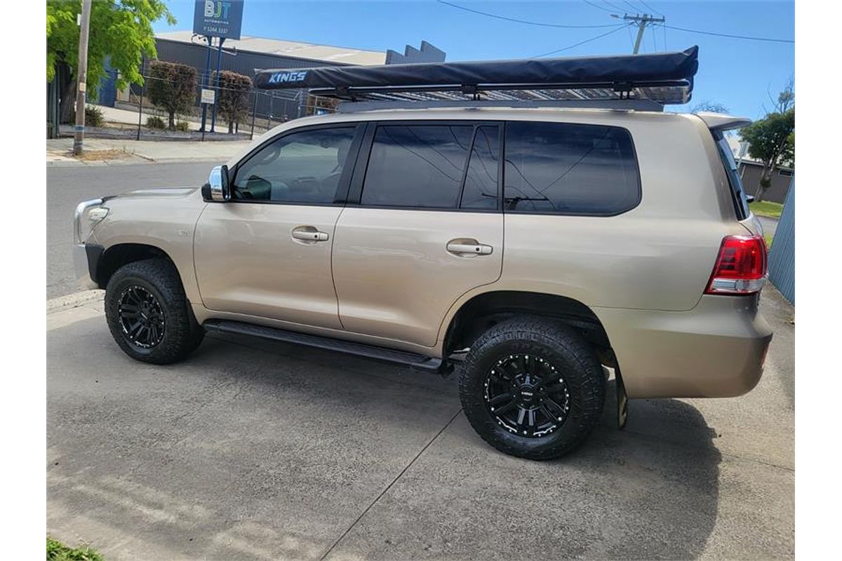 2008 Toyota Landcruiser Sahara UZJ200R