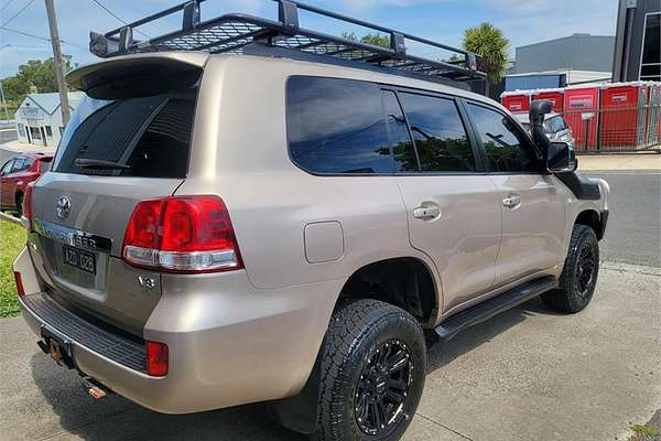 2008 Toyota Landcruiser Sahara UZJ200R