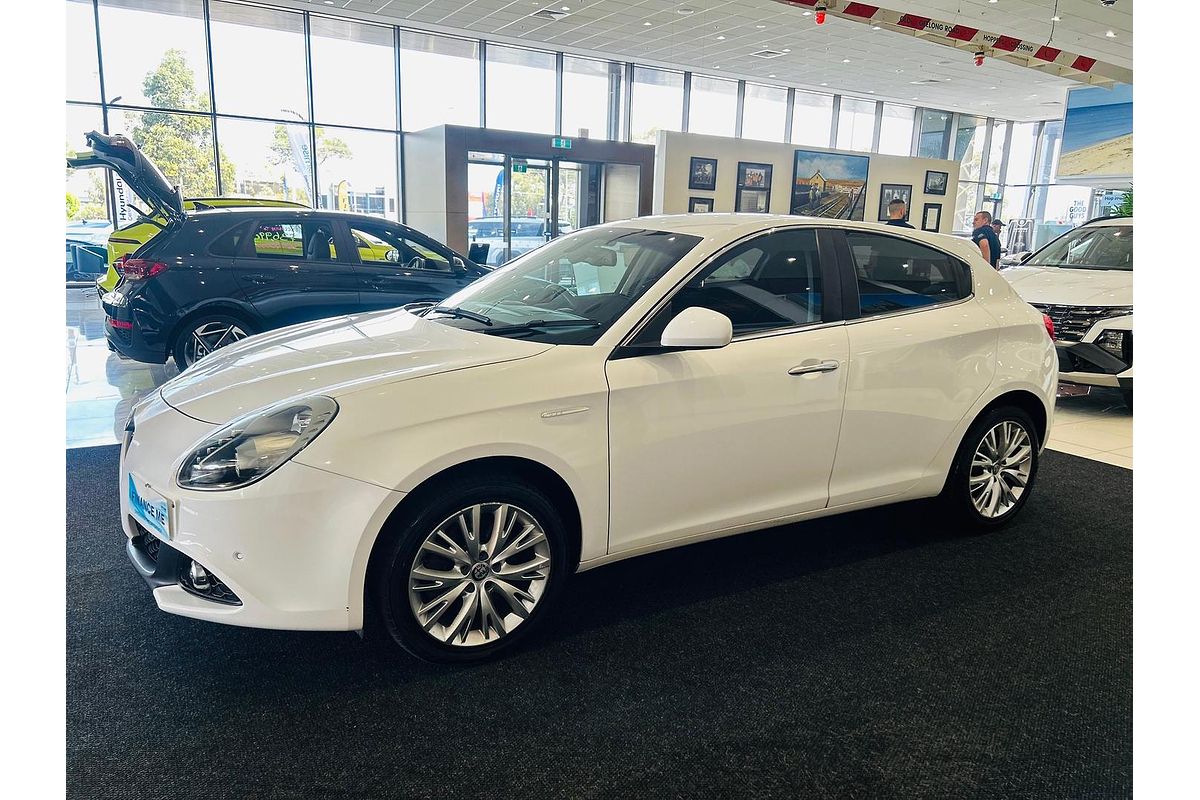 2018 Alfa Romeo Giulietta Super Series 2