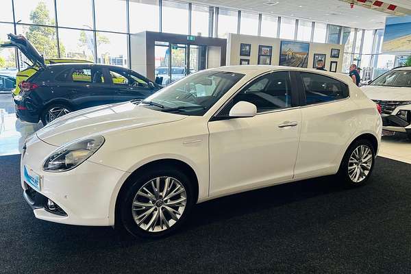 2018 Alfa Romeo Giulietta Super Series 2