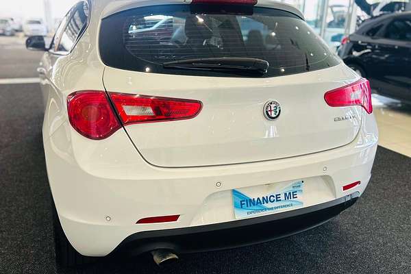 2018 Alfa Romeo Giulietta Super Series 2