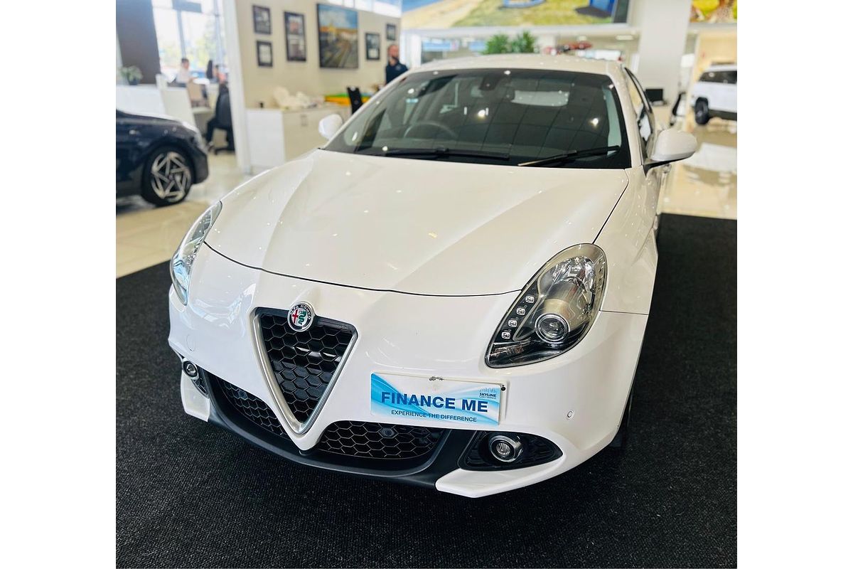 2018 Alfa Romeo Giulietta Super Series 2