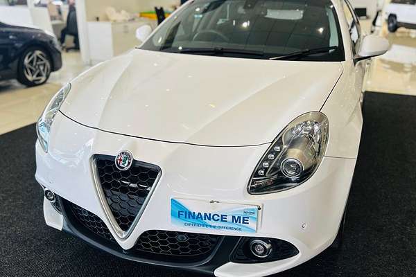 2018 Alfa Romeo Giulietta Super Series 2