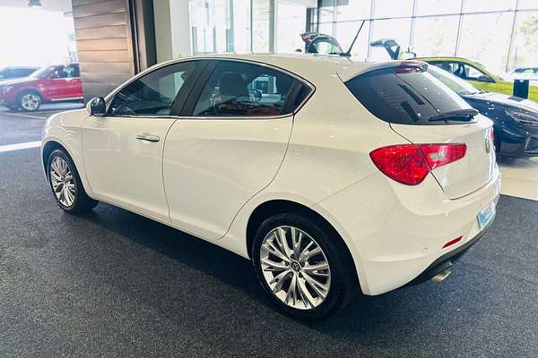 2018 Alfa Romeo Giulietta Super Series 2