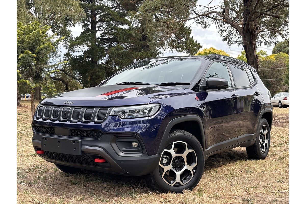 2023 Jeep Compass Trailhawk M6