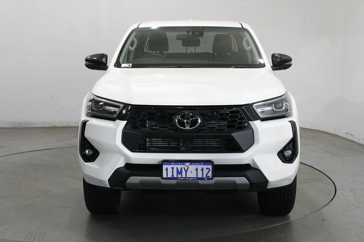 2024 Toyota Hilux SR5 48V GUN126R 4X4