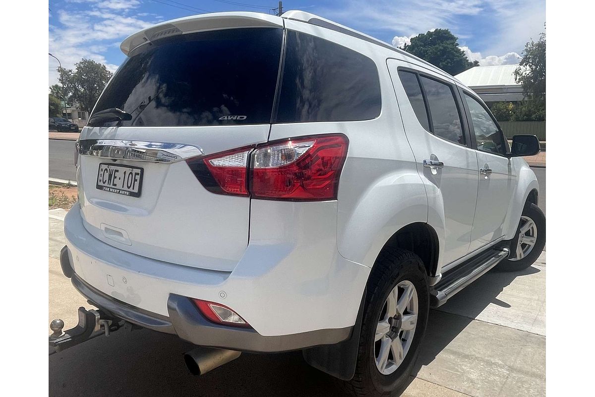 2014 Isuzu MU-X LS-T