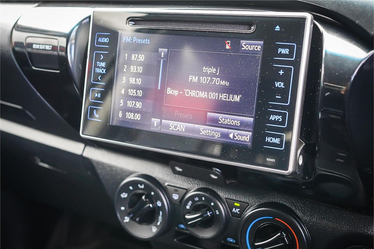 2019 Toyota Hilux SR GUN126R 4X4