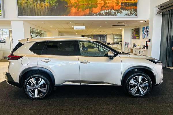 2023 Nissan X-TRAIL Ti-L T33