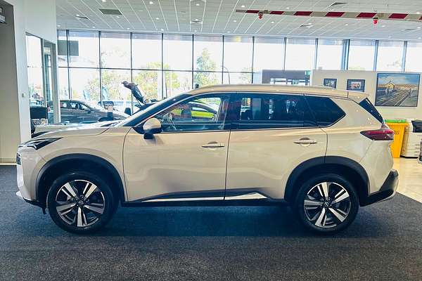 2023 Nissan X-TRAIL Ti-L T33