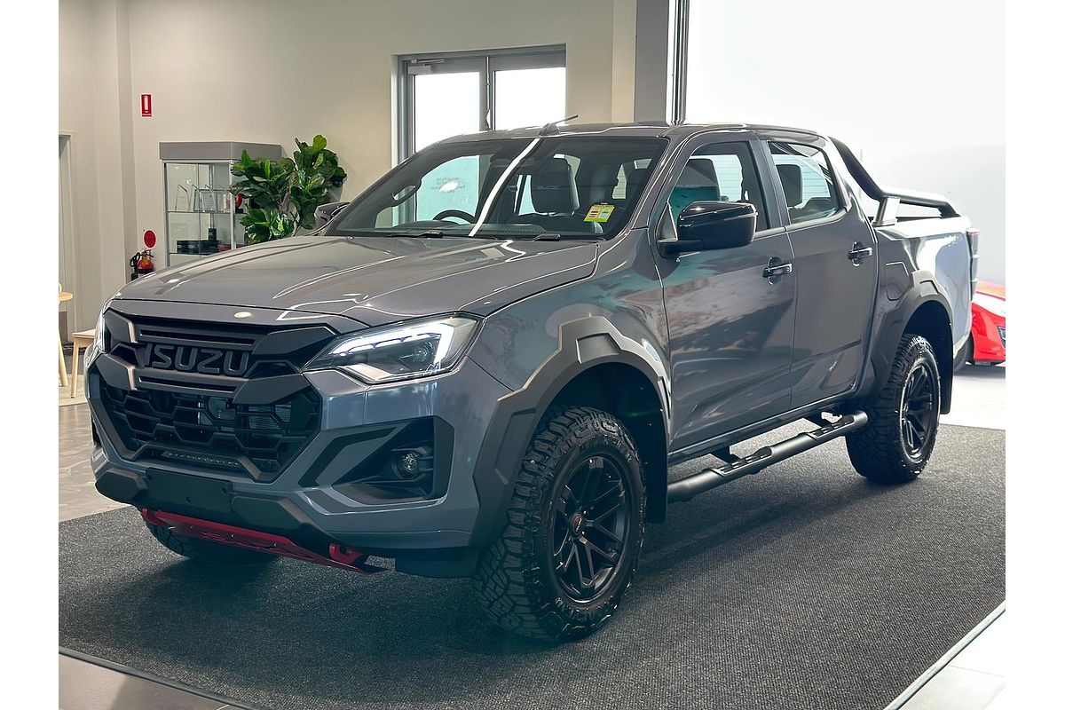 2024 Isuzu D-MAX BLADE 4X4