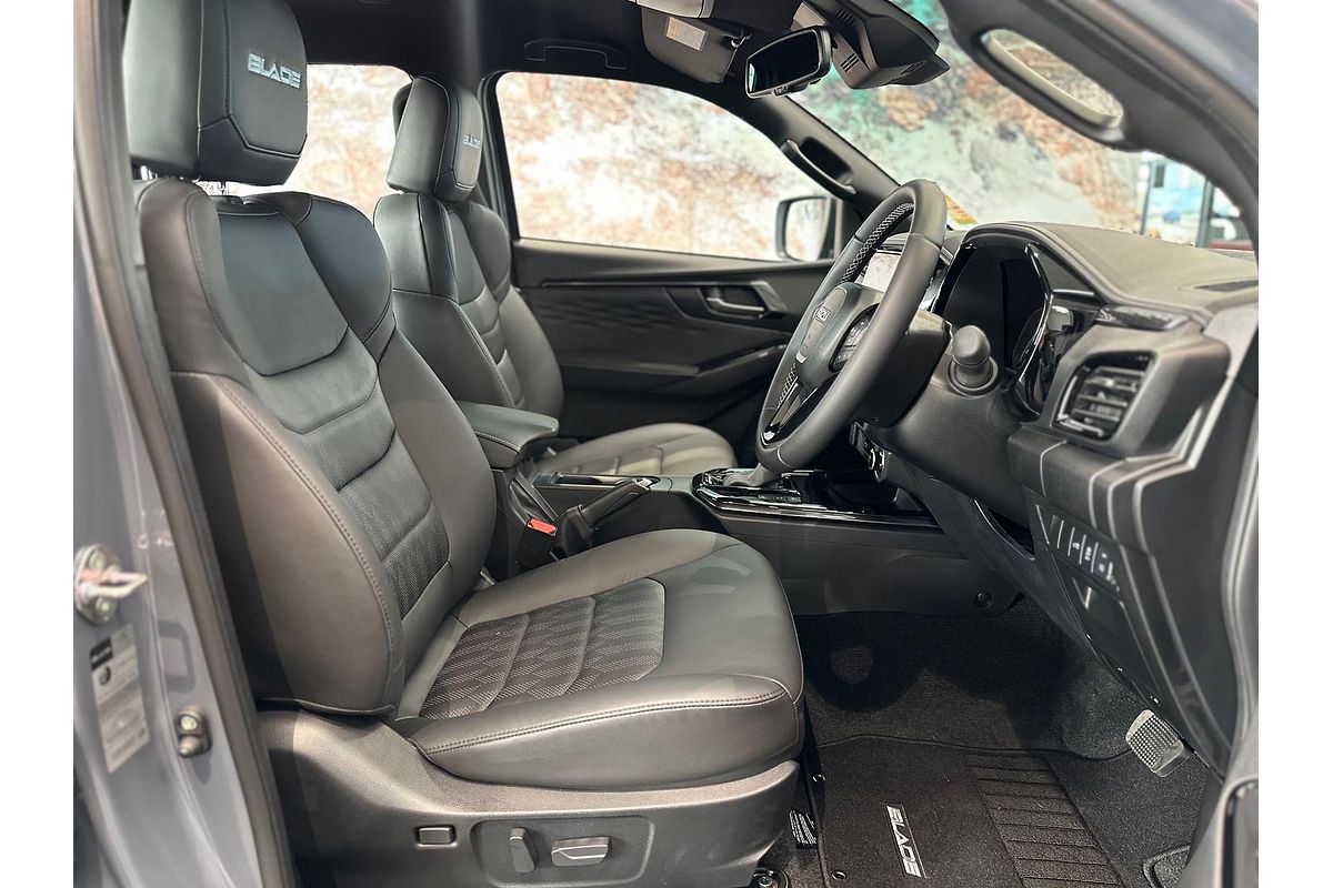 2024 Isuzu D-MAX BLADE 4X4