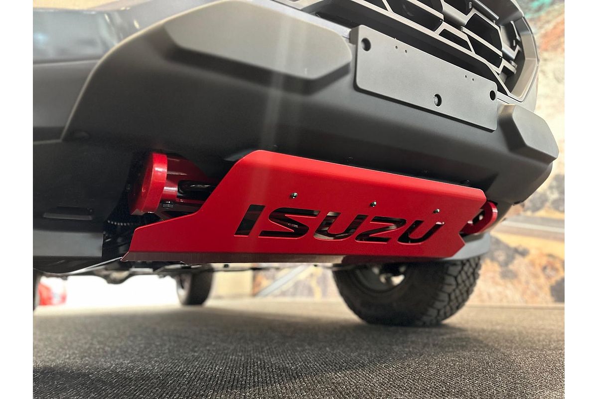 2024 Isuzu D-MAX BLADE 4X4