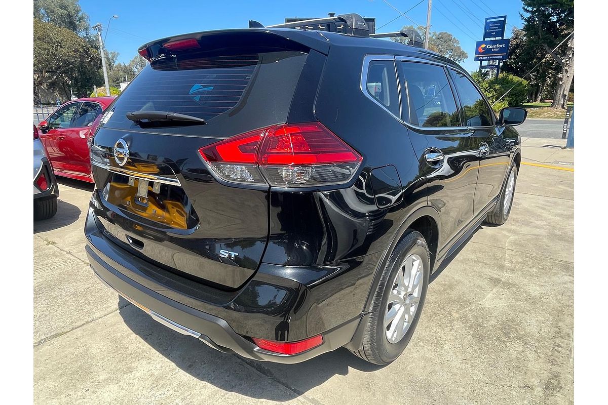 2017 Nissan X-TRAIL ST T32