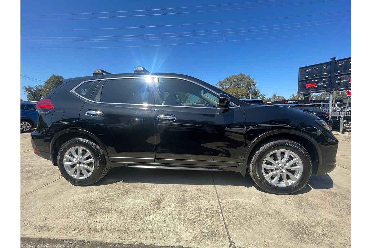 2017 Nissan X-TRAIL ST T32