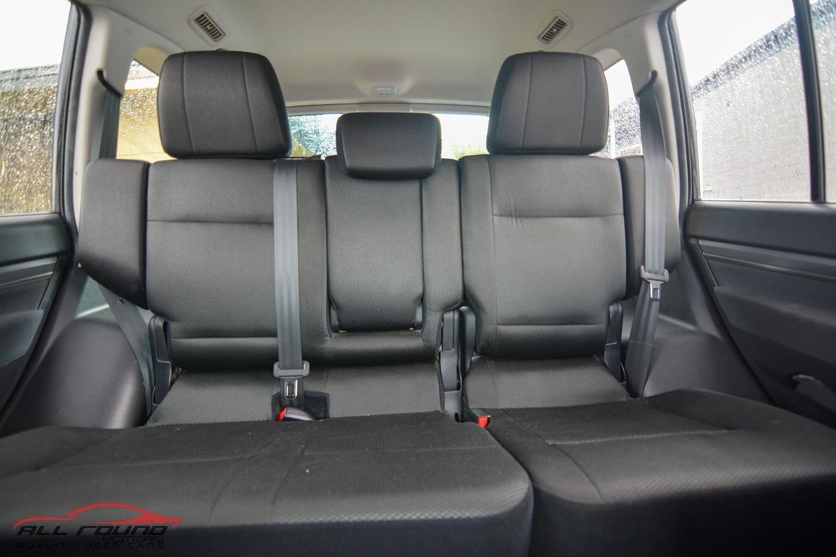 2010 Mitsubishi PAJERO PLATINUM EDITION NT MY10