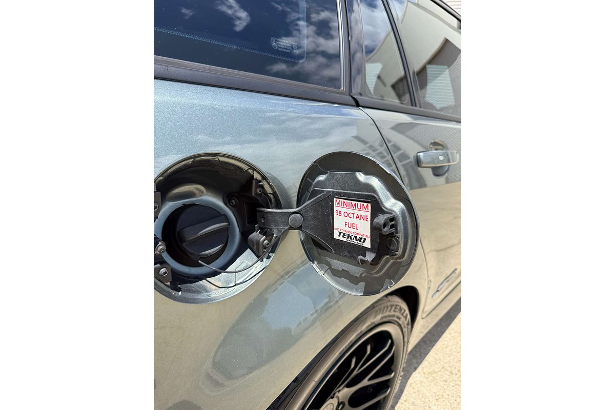 2015 Holden Commodore SS V Redline VF