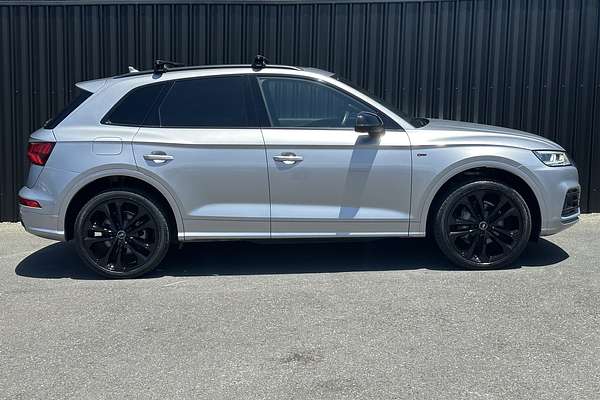2018 Audi Q5 45 TFSI sport Black Edition FY